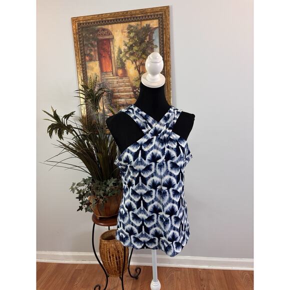 WHBM Tops - NWT WHBM Women M Criss Cross Halter Top
